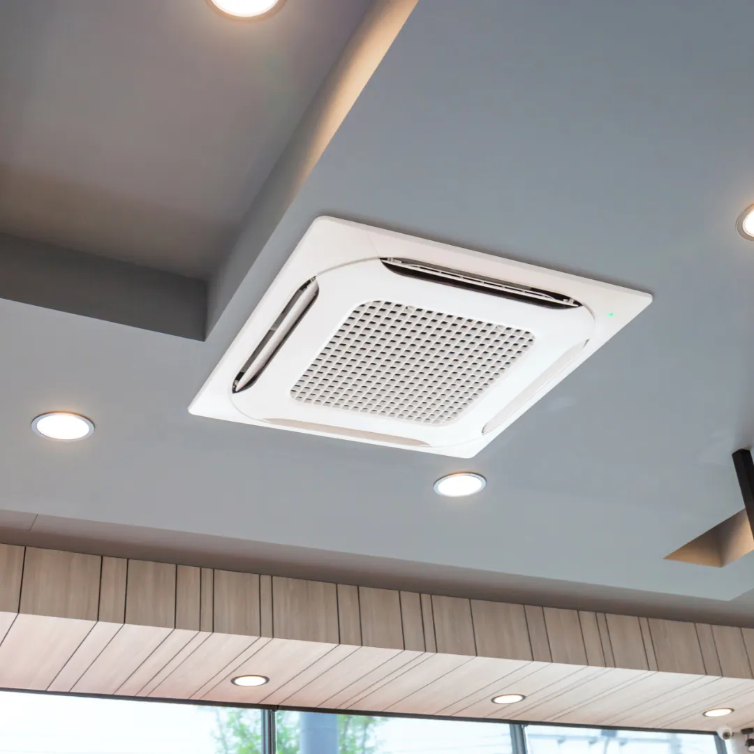 Climatisation cassette encastrée dans un plafond